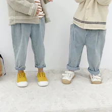 Джинсы для мальчиков детская одежда 20196 г. Весенние корейские новые джинсовые штаны для маленьких мальчиков детские повседневные свободные джинсы для мальчиков детские ковбойские штаны От 2 до 7 лет