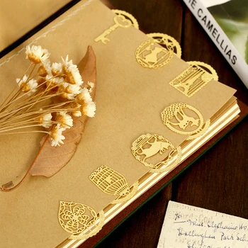 

1Pcs New Modern Design Lovely Pierced Lace Dream Metal Animal Design Mini Bookmarks Stationery Gift Gold For Reading H0200