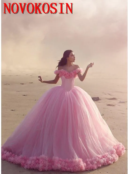 

2019 Baby Pink Ball Gown Quinceanera Dresses Off the Shoulder Corset Flowers Sweet 16 Prom Dresses with Ruffles Party Dress
