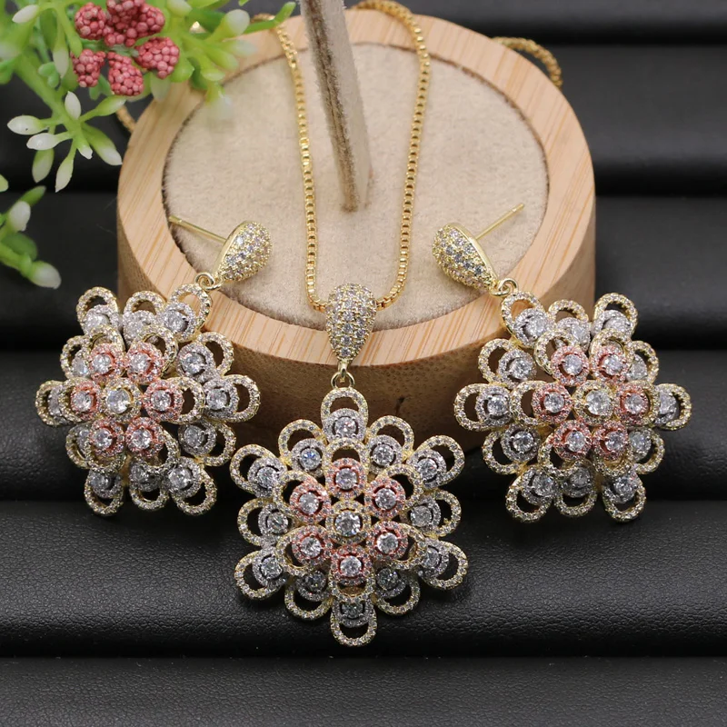 

LanRuiSha Jewelry Set Delicate Hollow Snow Flower Full Micro Paved Necklace with Earrings Anniversary Engagement Luxury Best Gif