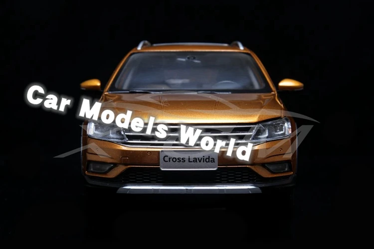 Литая под давлением модель автомобиля для Cross Lavida(коричневый) 1:18+ маленький подарок