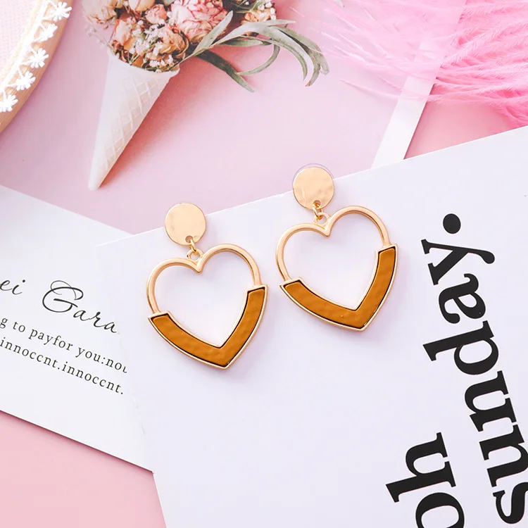 

MENGJIQIAO 2019 Korean New Hollow Big Heart Drop Dangle Earrings For Women Fashion Matte Gold Statement Pendientes Femme Brincos