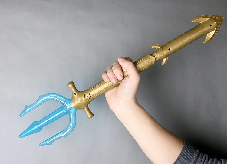 

Superhero Aquaman Trident of Neptune Child Toy Cosplay Light Sound Weapon Prop 57cm