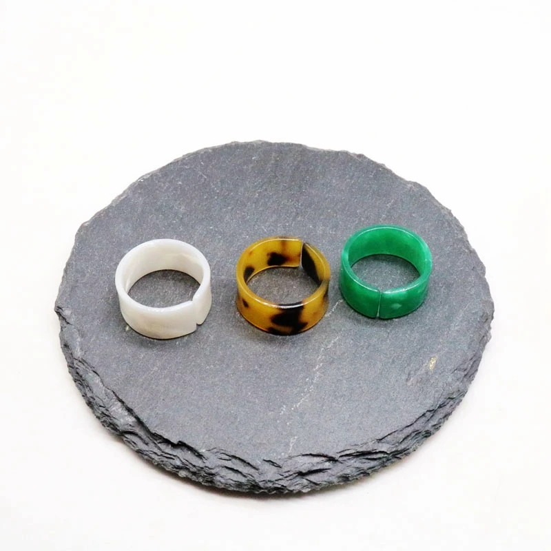 

Free Shipping Cute Resin White Green Tortoise Resin Rings