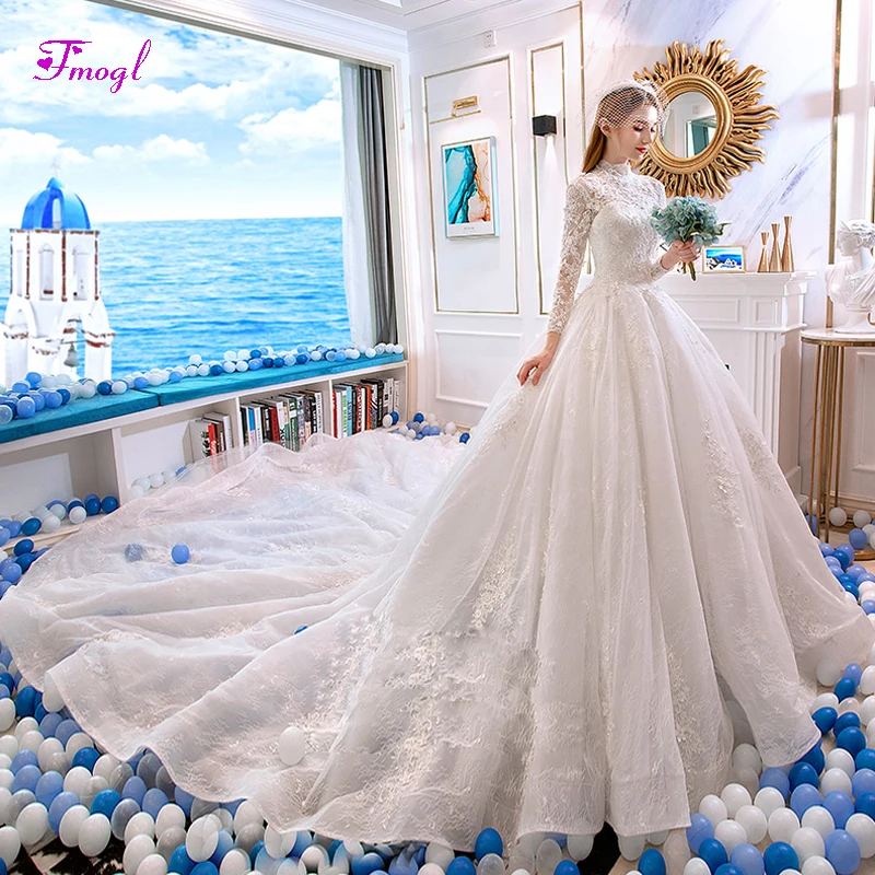

Glamorous Appliques Long Sleeves Royal Train A-Line Wedding Dresses 2019 High Neck Lace Up Vintage Bride Gown Vestido de Noiva