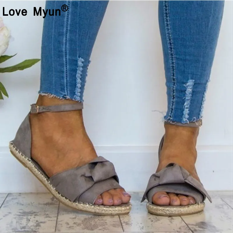 إمرأة الصنادل زائد حجم 35-44 الشقق الصنادل ل 2019 الصيف أحذية امرأة زقزقة اصبع القدم حذاء كاجوال كعوب منخفضة Sandalias موهير Black99