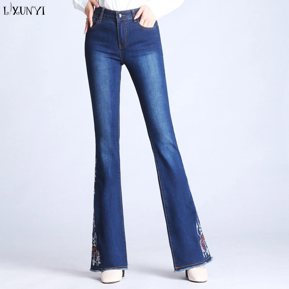 

Lxunyi Spring Cotton Vintage Jeans Women Floral Embroidery Strech Jeans Pants Office Ladies Fashion Plus Size Flare Jeans