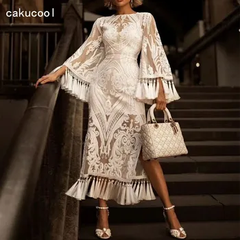 

Cakucool High-end White Dress Runway Brand Design Long Flare Sleeve Sequined Embroid Dress Lace Tassels Slit Long Dresses jurken