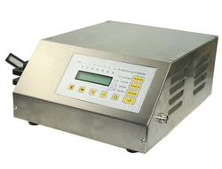 Machine de remplissage de liquide à commande numérique, petite Machine de remplissage d'eau liquide électrique Portable GFK 160 