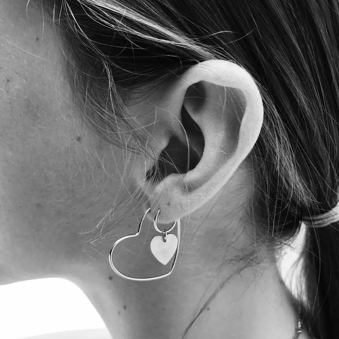 

Bohemian 4pcs/set Silver Color Big Hollow Heart Hoop Earrings With Small Heart Women's Individual Love Statement Earrings