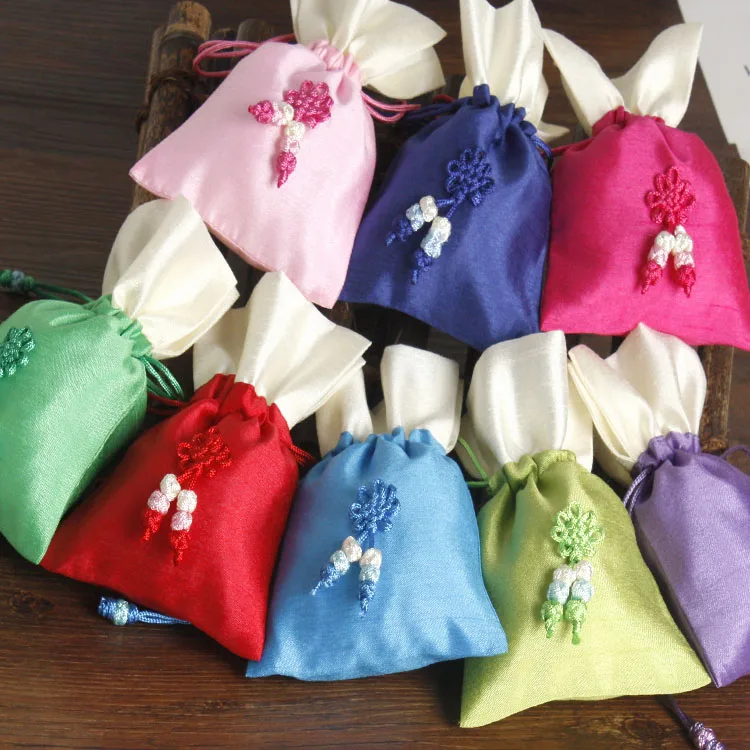 

Patchwork Organza Bag Christmas Candy Gift Bag Drawstring Pouch Chinese knot Empty Spice Bag 10x15 cm 13x18 cm 17x23 cm 10pcs/l