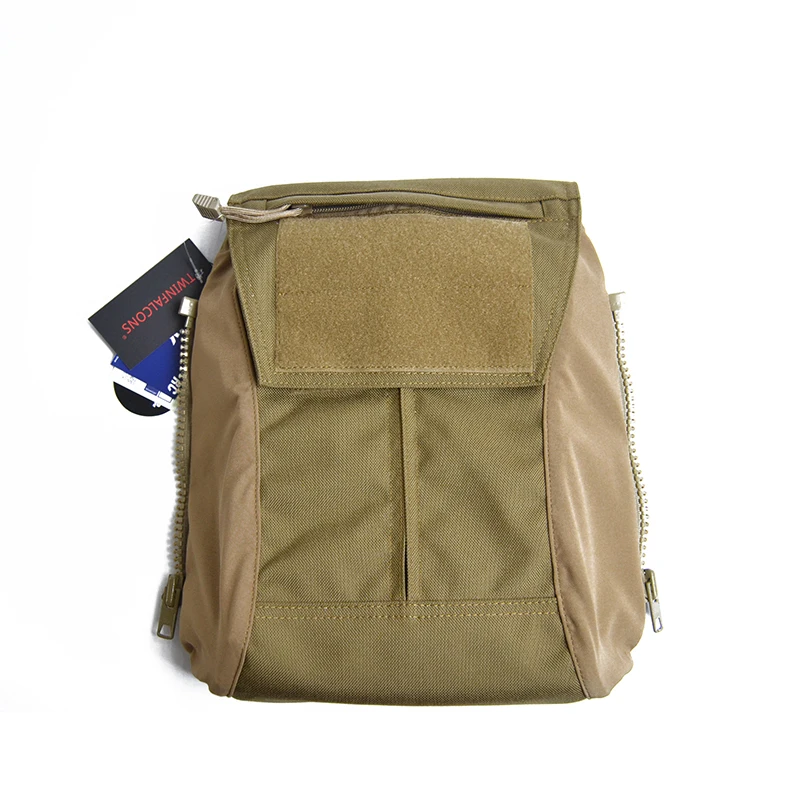Pack-Zip-On-Panel-04