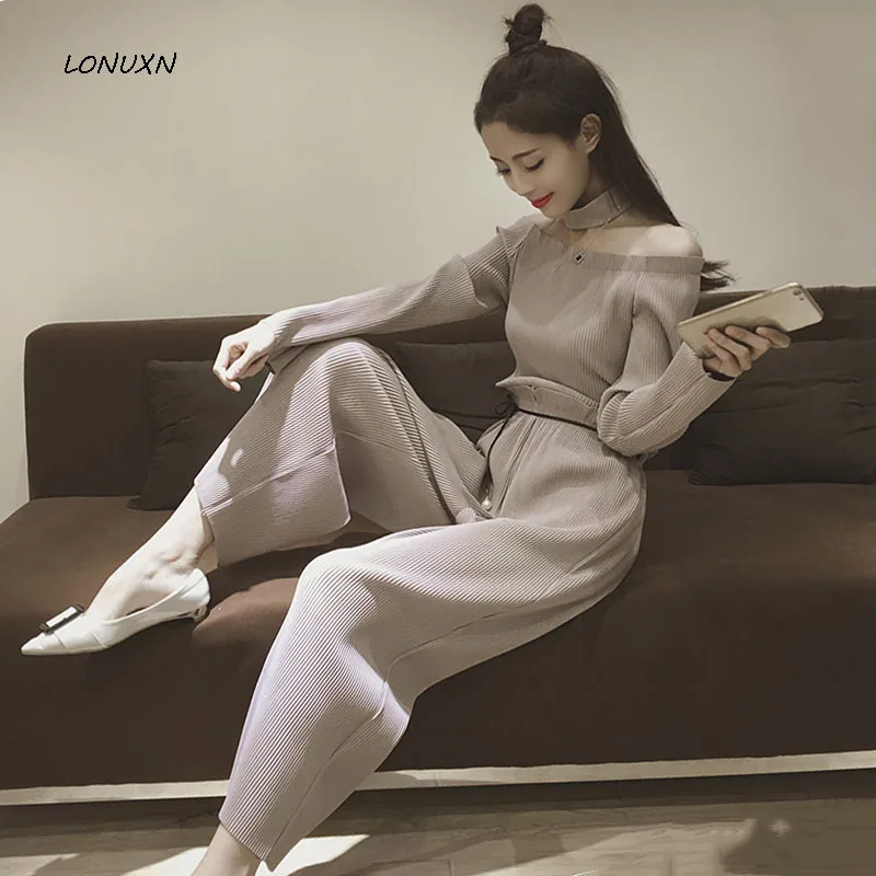 

2 colors high quality 2 pieces new A word shoulder long sleeve shirt + wide-legged pants girls two-piece suit fashion female