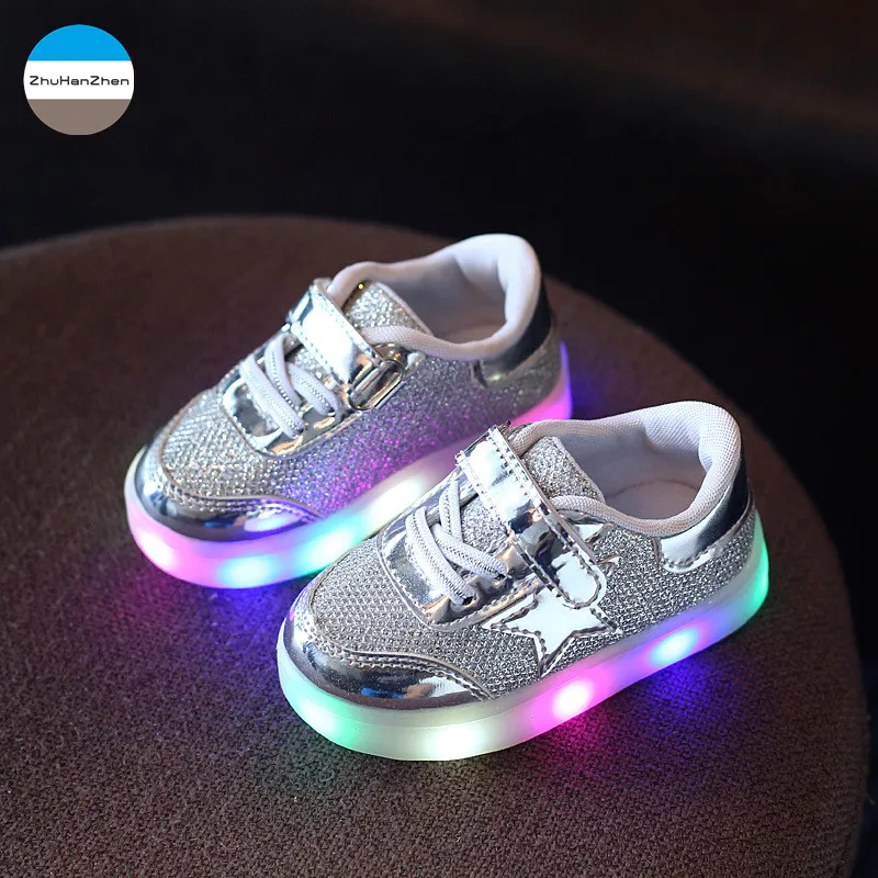 Светодиодный свет модная детская повседневная обувь высокого качества для мальчиков и девочек спортивная обувь для новорожденных с мягкой подошвой светящиеся кроссовки