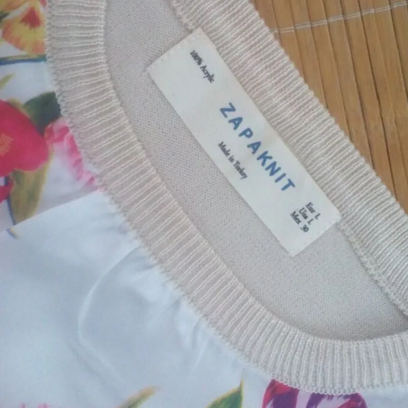 

Custom 100%Cotton clothing Beige Garment soft woven label 60 mm * 20 mm MZ-2400