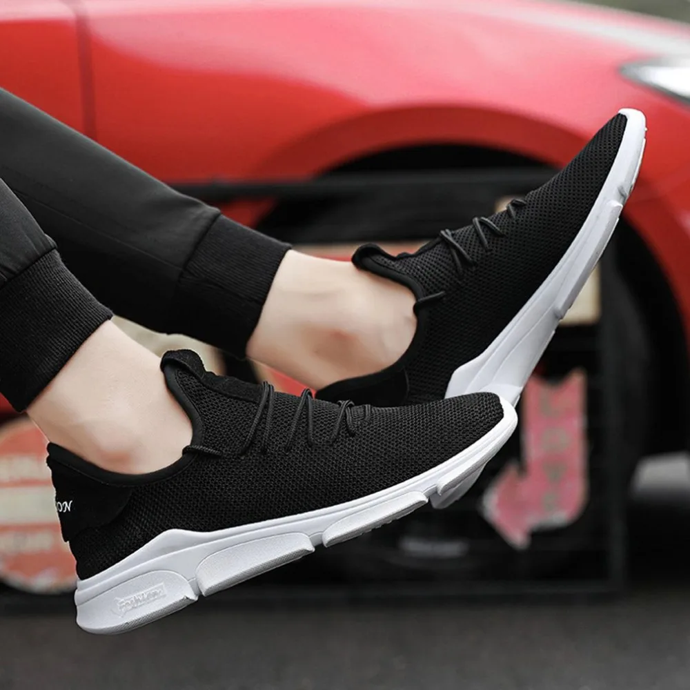 

Male Breathable Sports Shoes Mesh Upper Flat Heel Lace-up Closure All-match For Autumn and Winter Fashion Trend