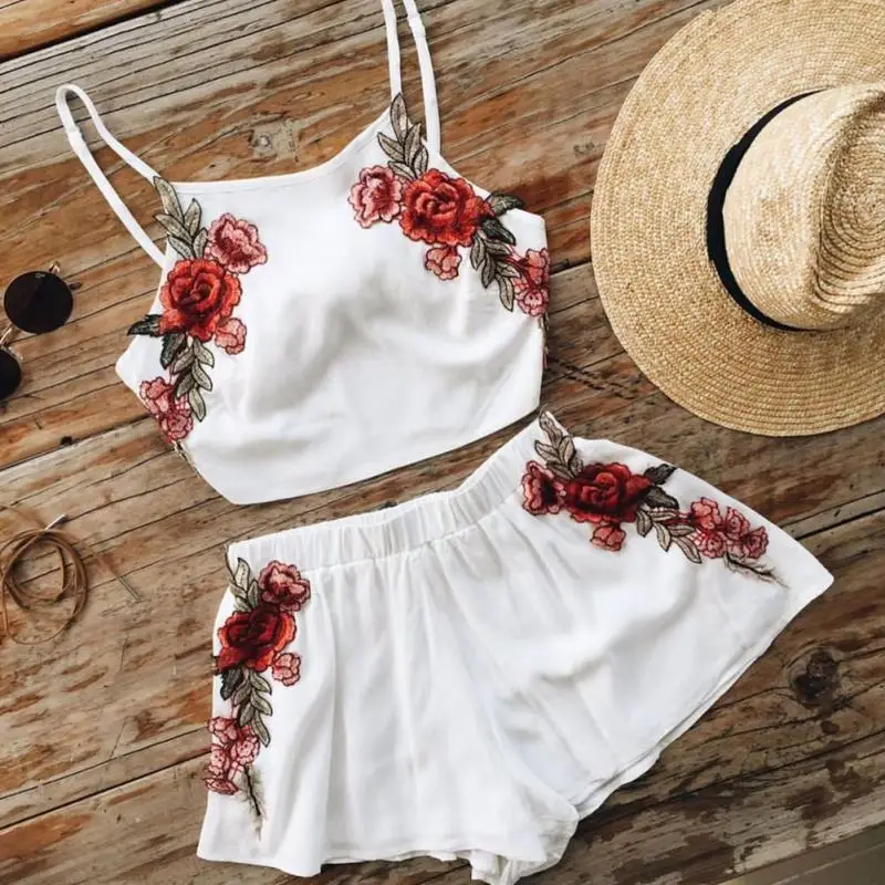 

Casual 2PCS Women Summer Clothes Set Embroidered Floral Vest Crop Top+ Shorts Pants Girls Lady Clothing Sets NEW