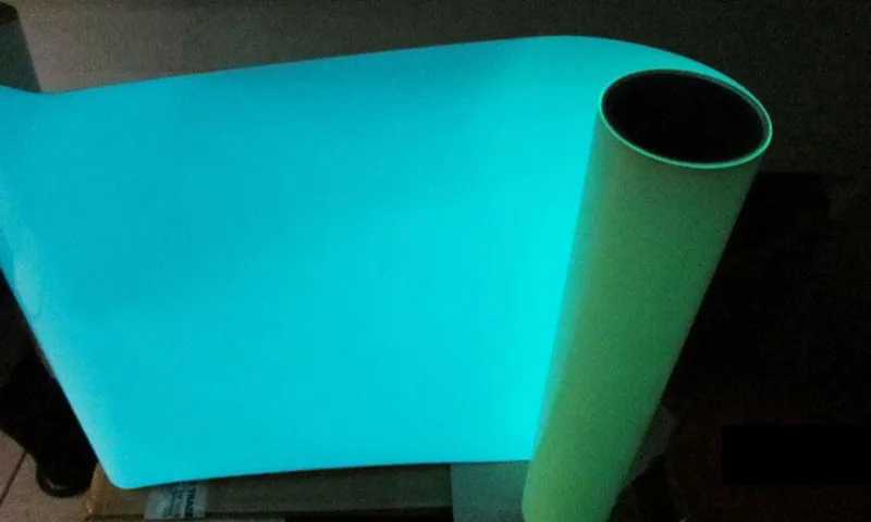 Светится в темноте теплопроводная поливинилхлоридная переводная картинка ткань HTV пресс для приготовления равиоли для печати 50 см x 50 см Non-самоклейка