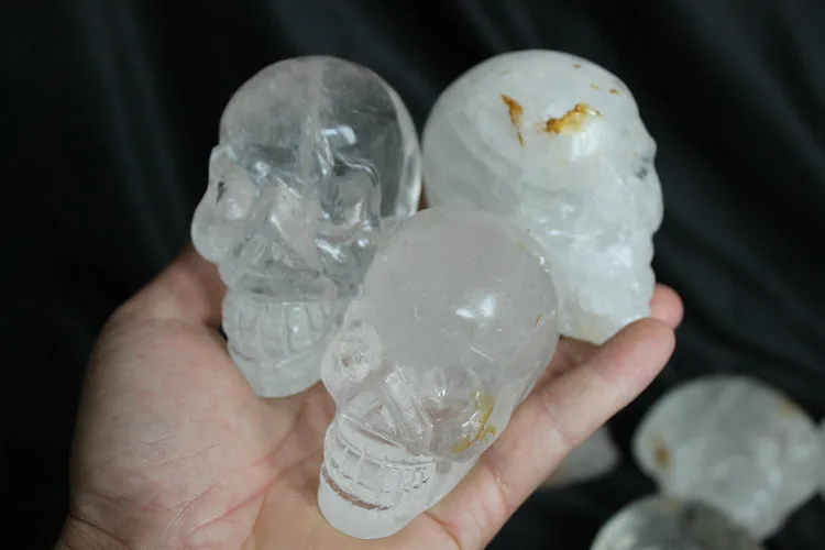 1 шт. естественные белые прозрачные кварцевый хрустальный череп резное ИСЦЕЛЕНИЕ цена