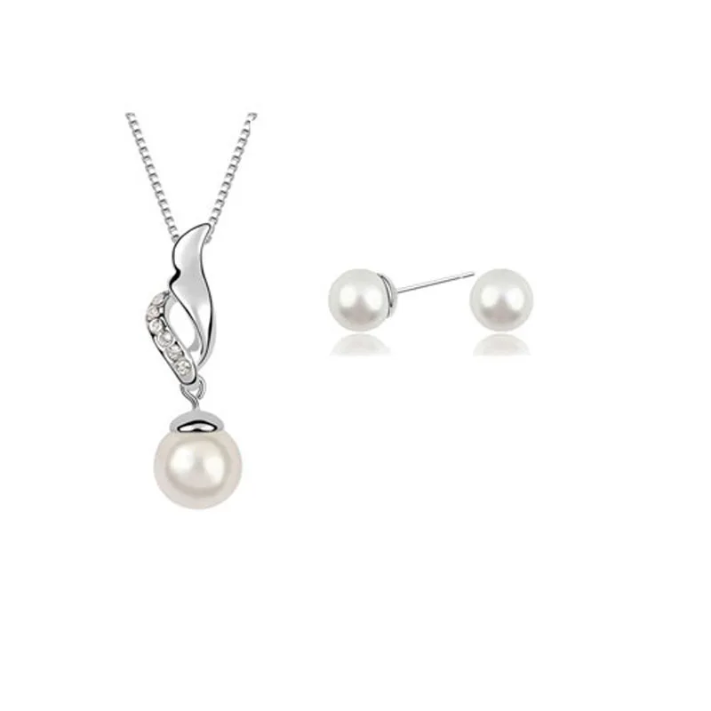 

Elegant Designer Jewelry Alloy Graceful White Imitation Pearl Rhinestone Pendant Necklace Earrings Sets