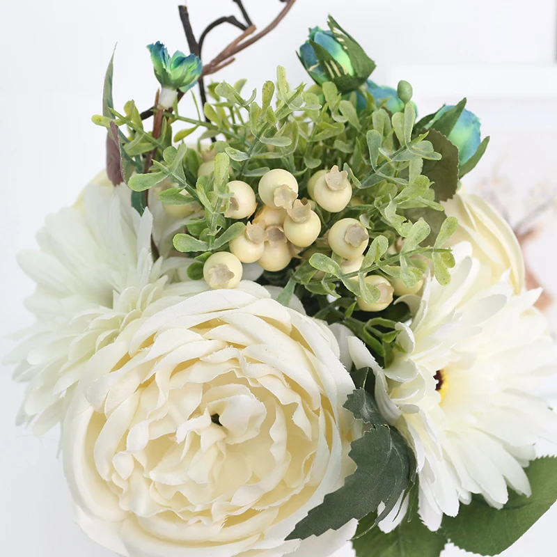 Artificial Wedding Bouquets for Brides New design Bruidsboeket Flors Silk Flowers Bouquets with Berry for Wedding Decoration (19)