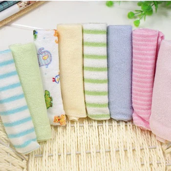 

New Easy washable and Dryable 8pcs Baby small square towels Baby feeding napkins Newborn child handkerchief Face Washing