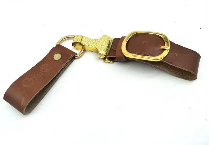 

WWII WW2 GERMAN BROWN LEATHER BELT HANGER LEATHER DAGGER SWORD FASTENER