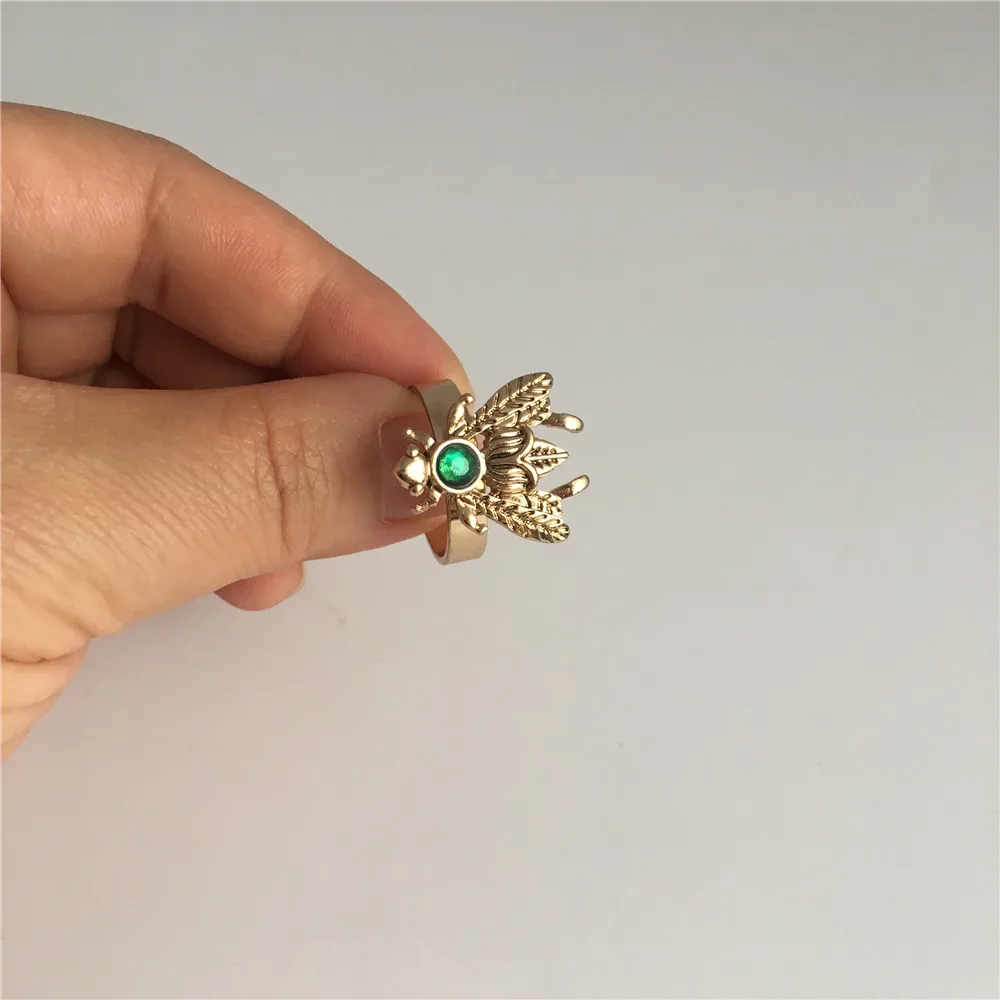 

TRENDY WOMEN RING GOLD COLOR PLATING BEE RING FOR WOMEN GIRL 17MM DIAMETER