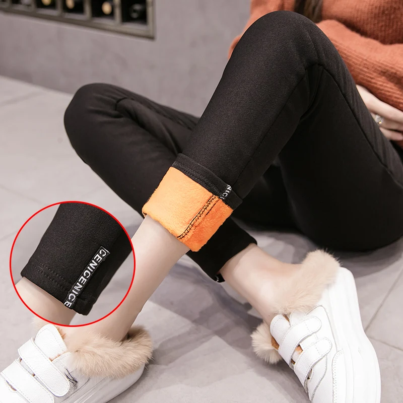 Winter Maternity Pencil Pants Pregnancy Clothes Velvet thickened trousers For Pregnant Women Elastic Waist Casual Pants Gravida