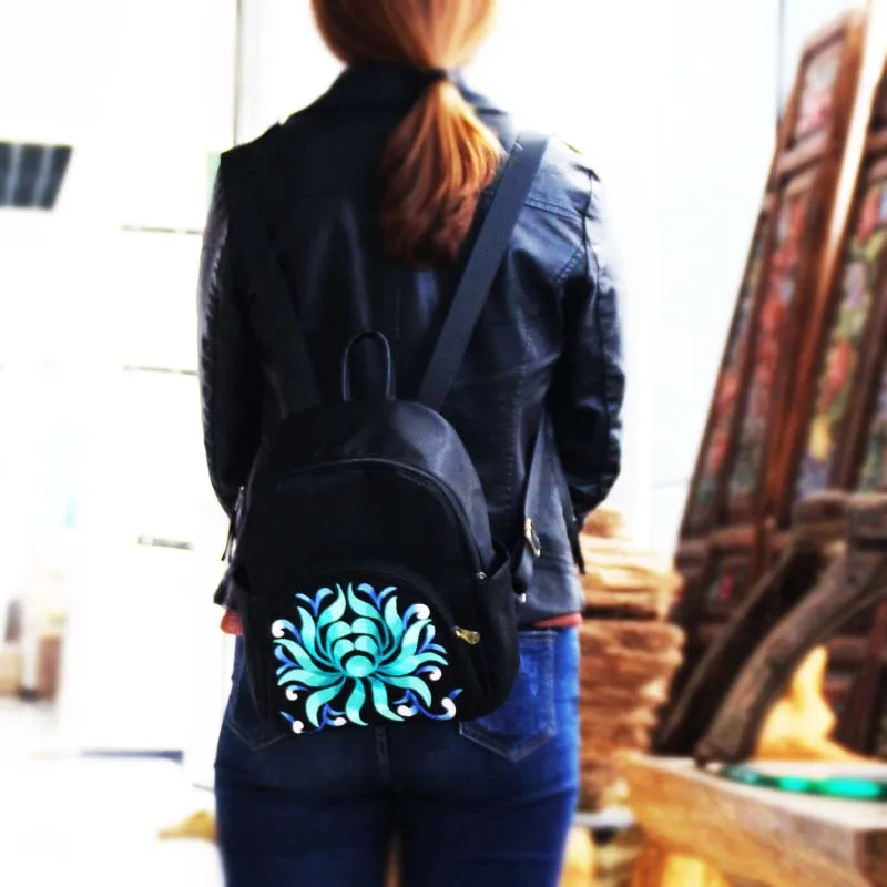 Новая мода Вышивка Для женщин милый рюкзак! Горячая Универсальный Вышивка рюкзаки национальные Топ цветочной вышивкой универсальные