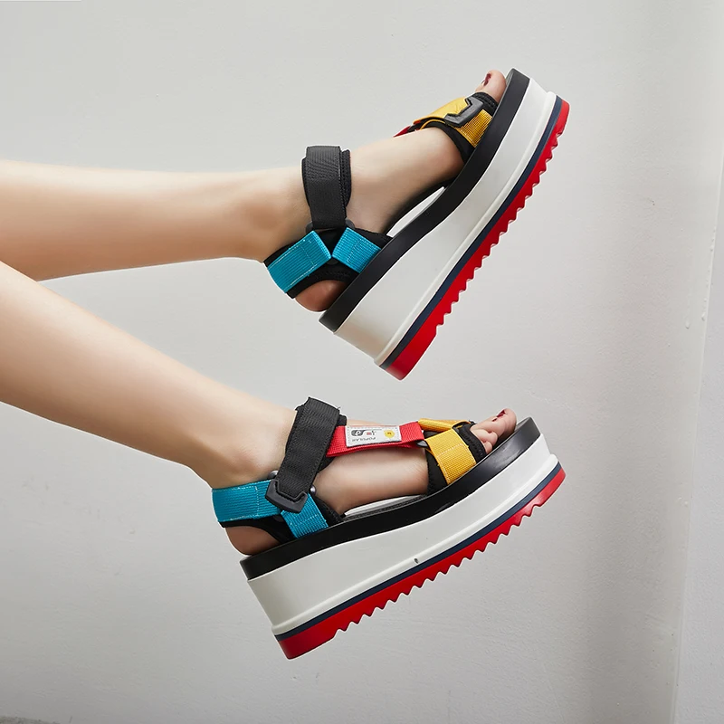 

2019 Summer Fashion Women's Sandals Chunky Beach Sandals Gladiator Platform Women Shoes Woman Wedges High Heels Casual Shoes
