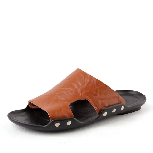 

Men's Slipper summer men shoes Breathable Walking Beach Sports Slippers Outdoor men shoes Slippers Anti-slip