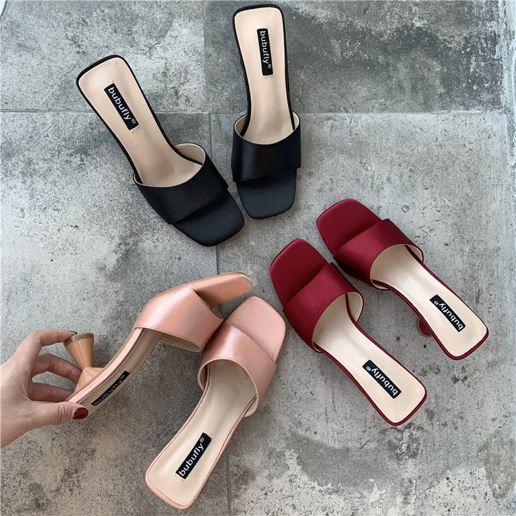 

Shoes Women Luxury Slides Slippers Summer Heeled Mules Square heel Soft Designer Heels 2019 Block High Silk Toe