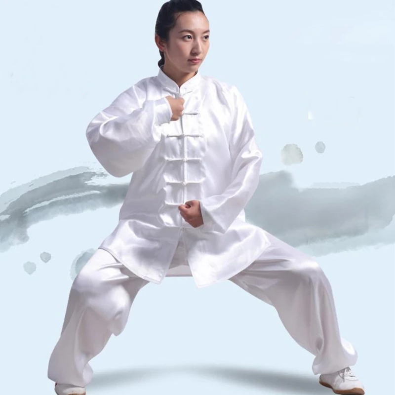 雪白色