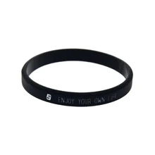 OneBandaHouse Пользовательский логотип силиконовый браслет слоган браслет