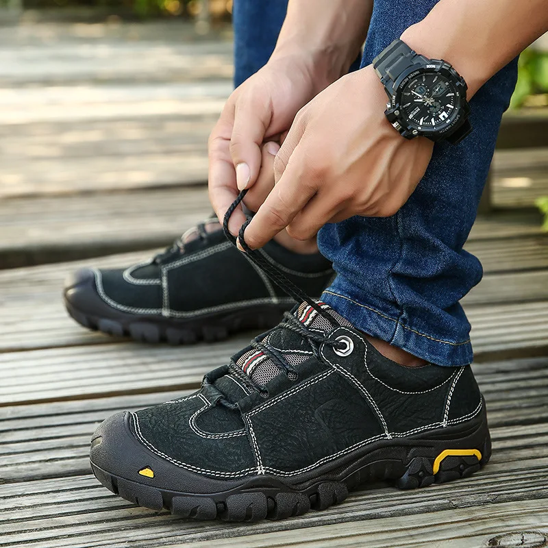 

Men Outdoor Shoes sneakers for men genuine Leather travel walking hiking Shoes men sport camping climbing hiking shoes sneakers