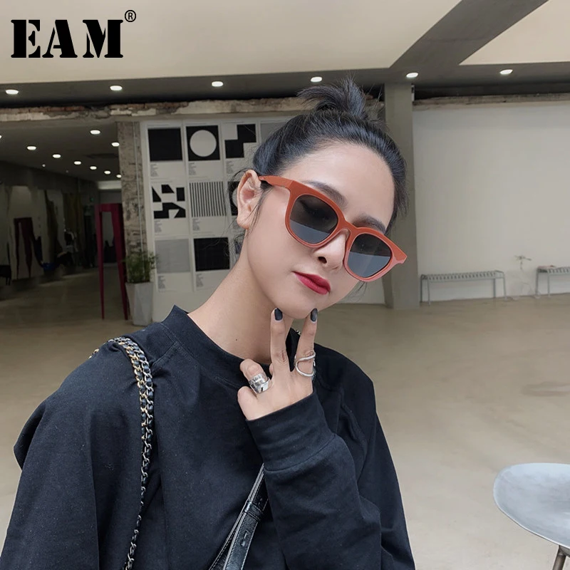 

[EAM] 2020 New Spring Summer Brief Leisure Hit Color Split Joint 3 Colors Cool Temperament Accessories Glasses Tide JX210