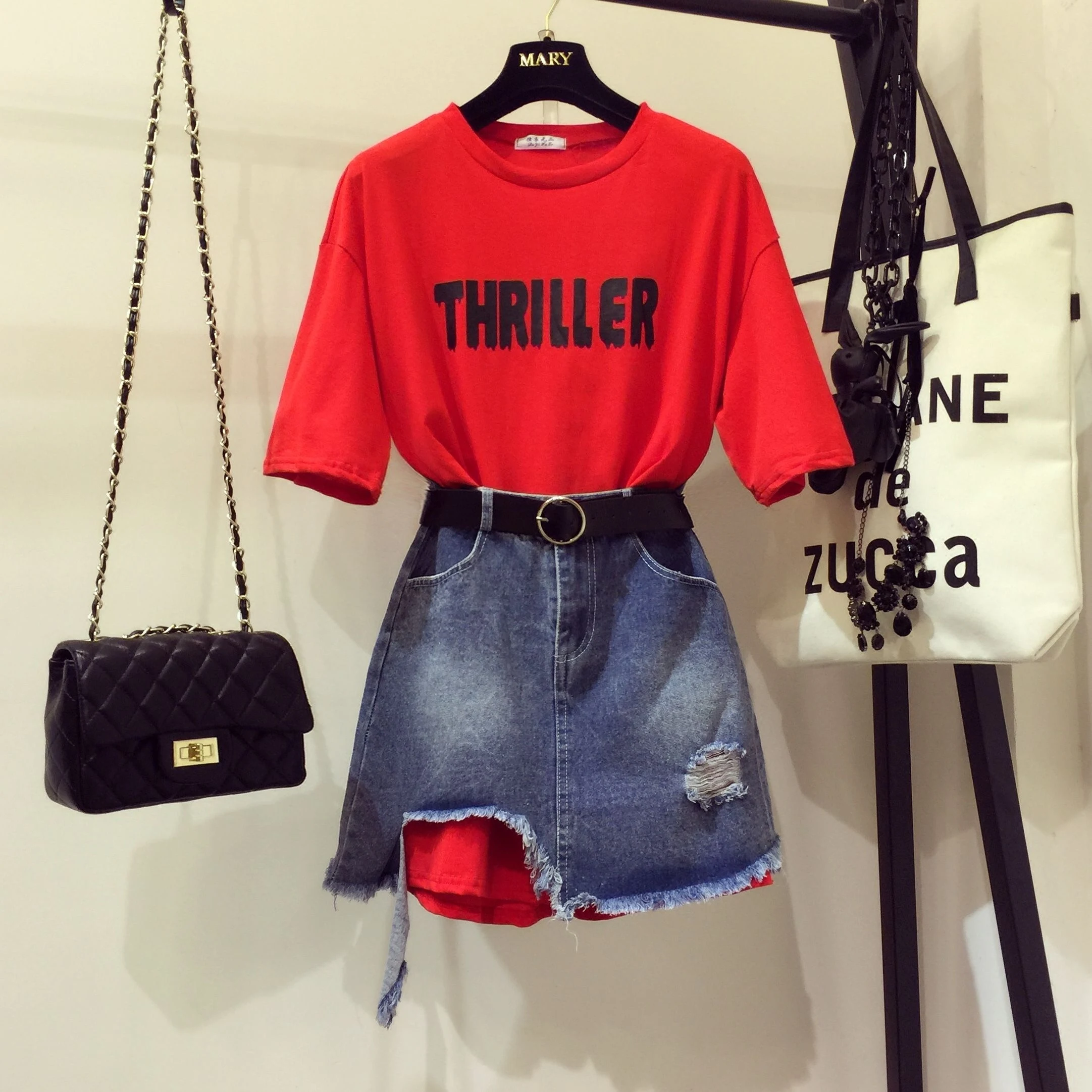 jean skirt with t shirt