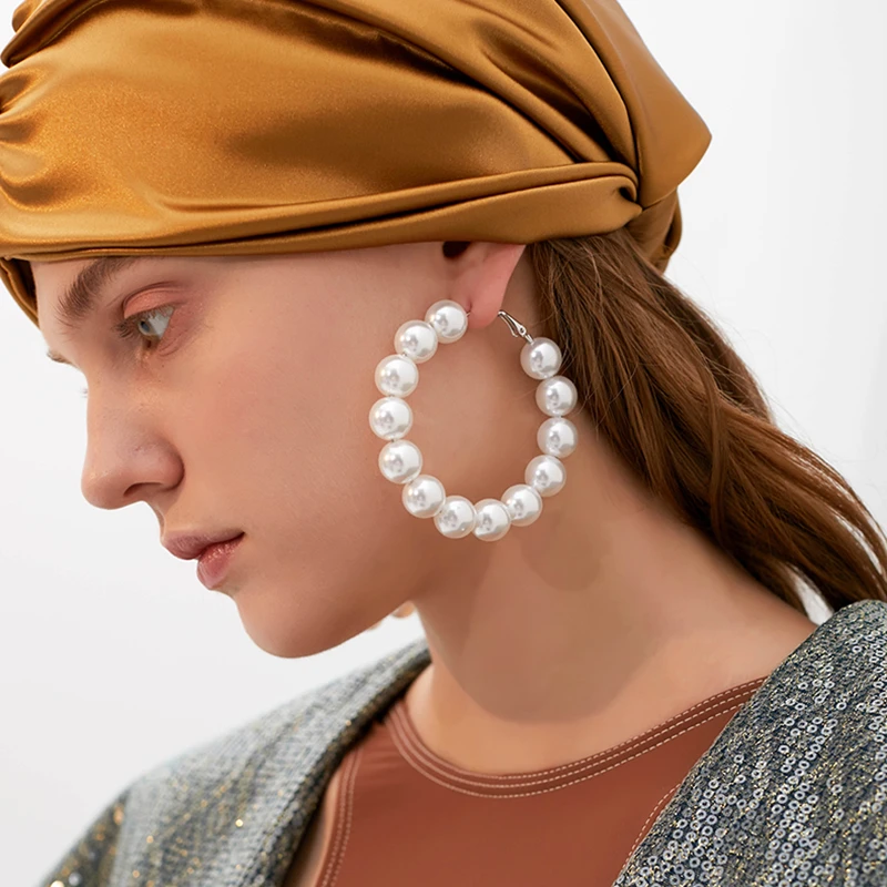 

6.6cm Exaggerated artificial pearl hoop earrings simple beaded earring personality large earrings female dress Popular jewelry