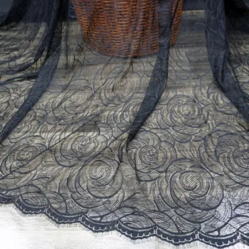

New eyelash french lace allover rose flowers chantilly lace fabric 1 piece=3 meters long! Delicate good quality Off white, black
