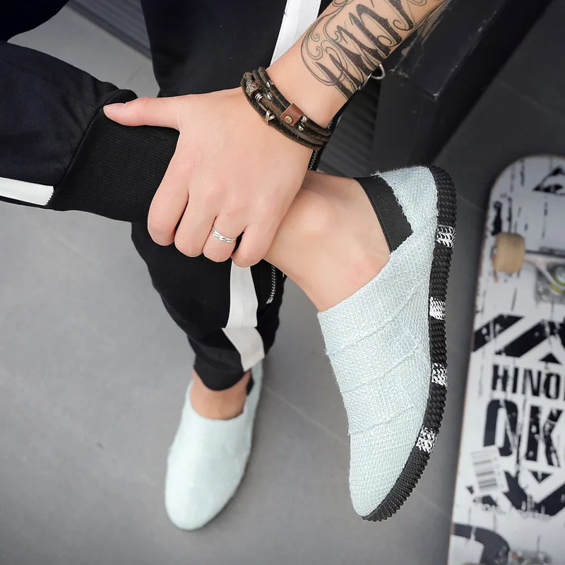 Fashion New Soft Bottom Breathable Peas Shoes Lok Fu Men's Shoes Zapatos De Hombre Fashion Comfortable Casual Men's Linen Shoes