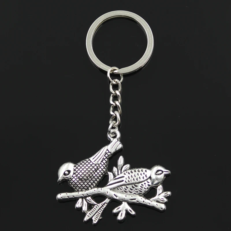 Vintage motorcycle Key Rings Fashion Car Keychain Silver Color Metal Key Chains Accessory