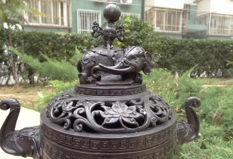 

Tibet Fane 100% Pure Bronze Elephant Zun God Buddhism incense burner Censer