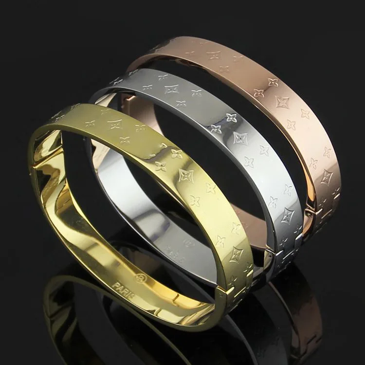 

2018 New version stainless Steel love bangle bangle for women lover flower top quality stuff Pulseira feminina jewelry