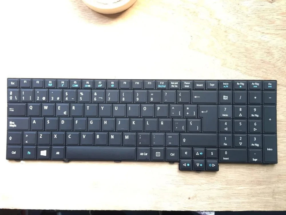 

News notebook laptop keyboard for Acer TravelMate TM 5760 6595TG SP/SPANISH layout