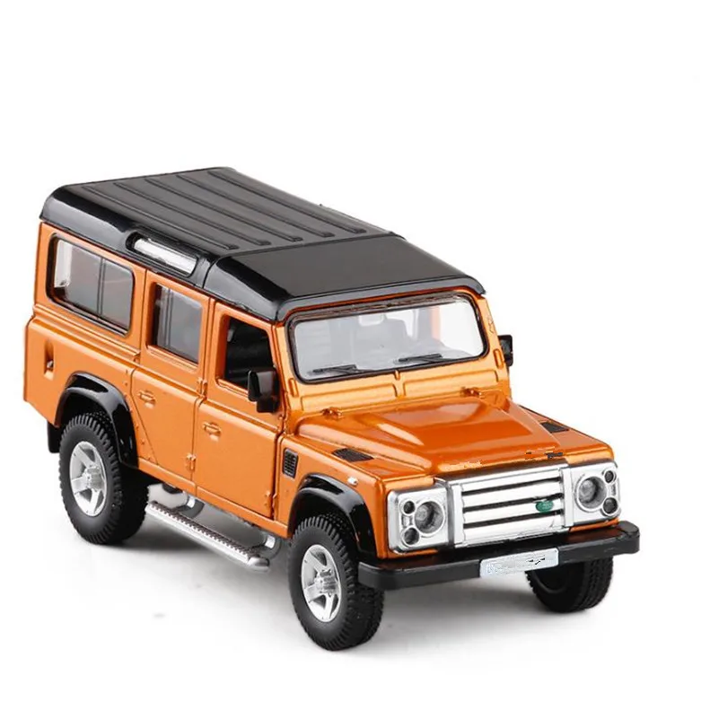 Модель внедорожника defender 1:36 модель автомобиля из сплава литая под давлением