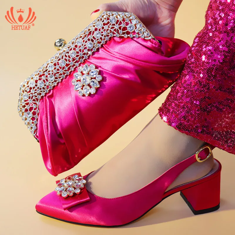 

Fuchsia Color Italian Ladies Shoes and Bag Set Decorated with Rhinestone Nigerian Shoes and Bag Set African Mid Heels Sandals