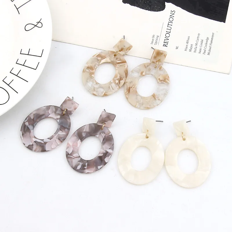 

New Fashion Simple Earring Hollow Oval Numbers 0 Letter O Multicolor Acrylic Pendant Earrings for Women Female Modern Jewelry