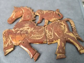 

China's old jade carving decoration mashangfenghou
