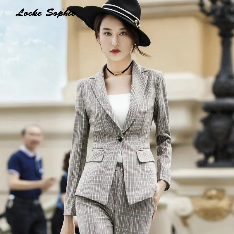 1pcs Womens Plus size Blazers coats 2019 Spring cotton Single buckle plaid Small Suits jackets ladies Skinny Blazers Suits coats